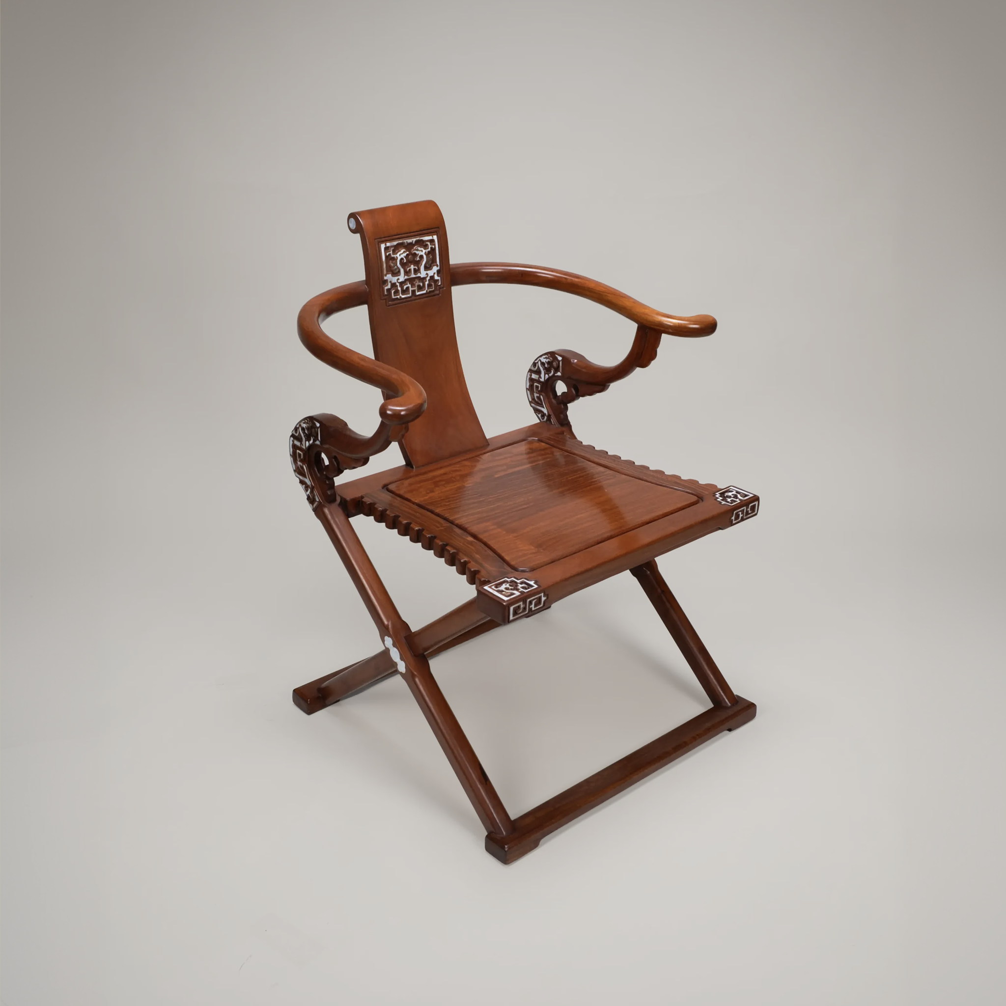 horseshoe back chair Jiaoyi (交椅)